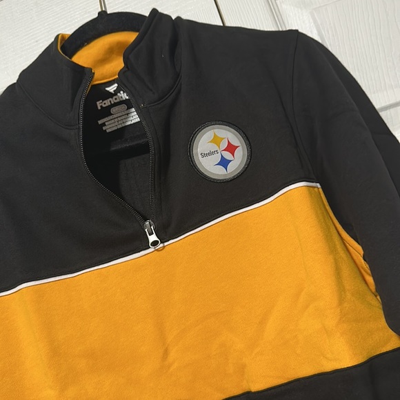 Men's Fanatics Pittsburg Steelers Half Zip Sweatshirt - Picture 7 of 12